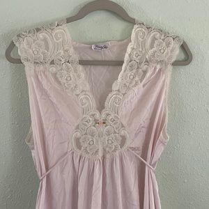 Vintage Vanity Fair Small Pink Slip Dress Lace Trim Made In USA
